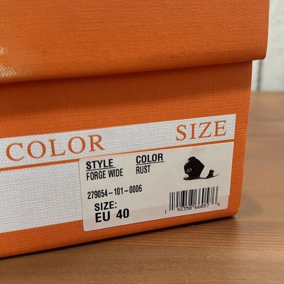 Miz Mooz Forge Leather Wide Width Sandals Size 40W - Picture 12 of 12